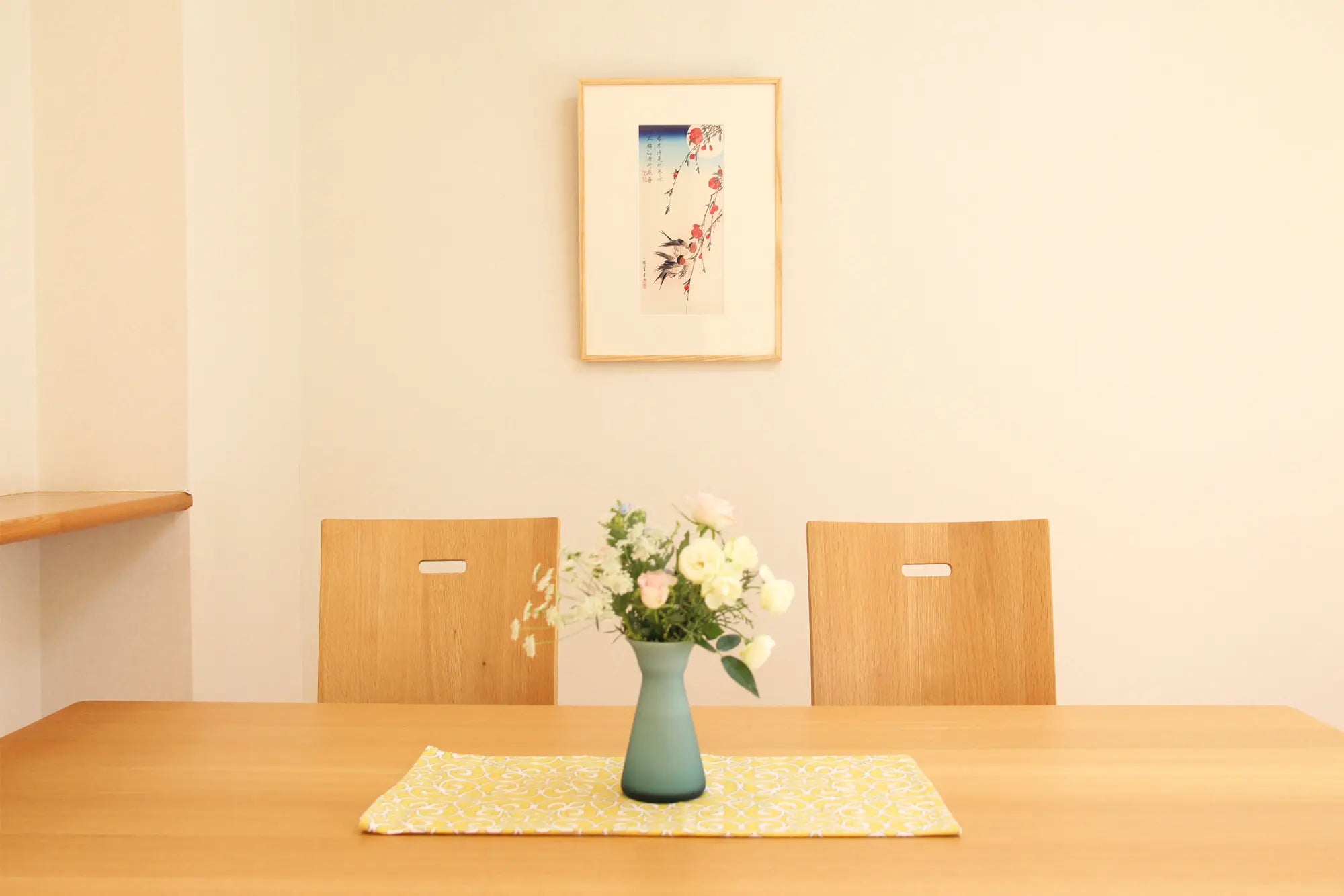 <Ukiyo-e for 2026> Set B: “Seasonal Flower-and-Bird Prints × Adachi Original Frame with Natural Finish”