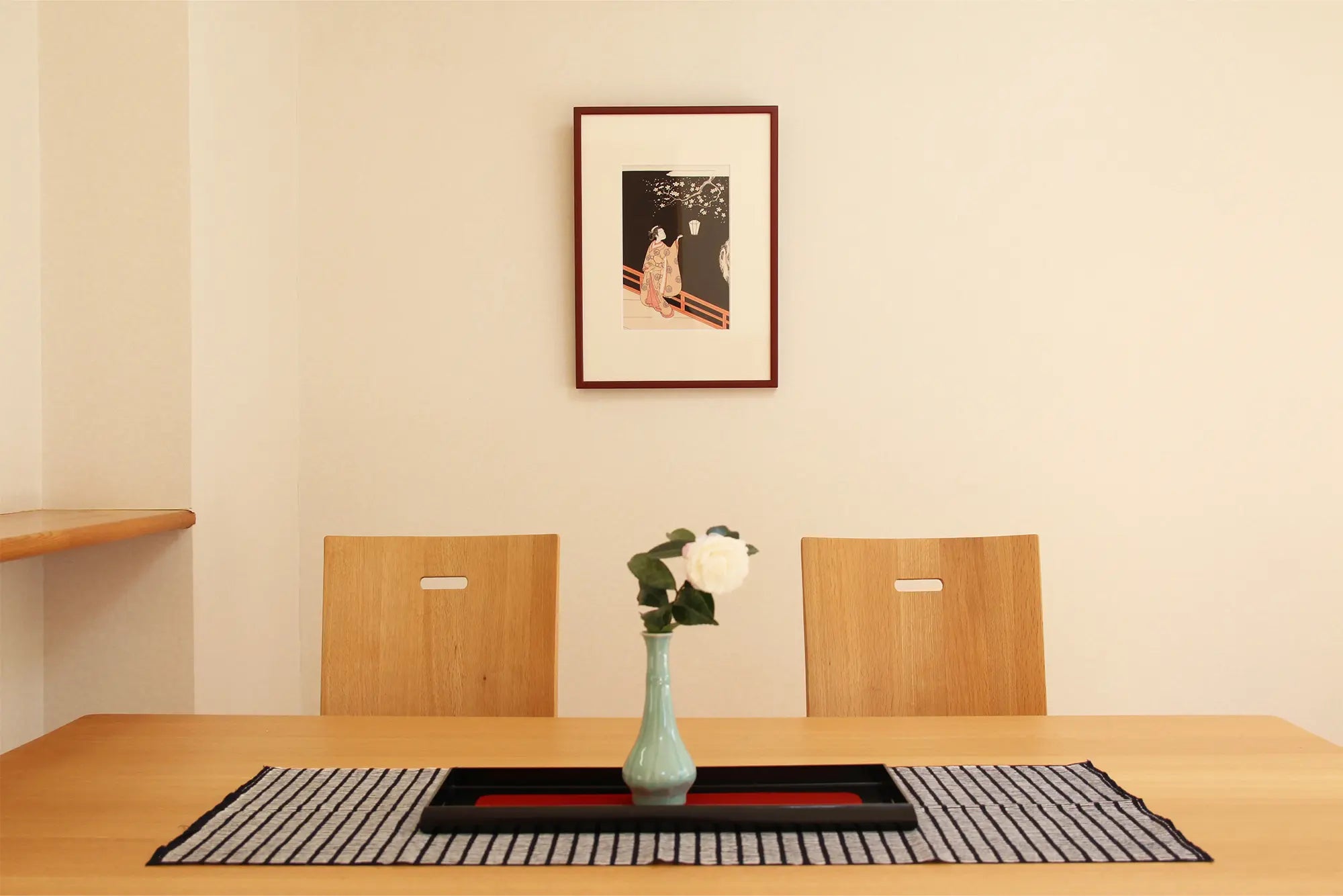 <Ukiyo-e for 2026> Set D: “Harunobu’s Seasonal Beauties × Adachi Original Frame with Vermilion Finish”